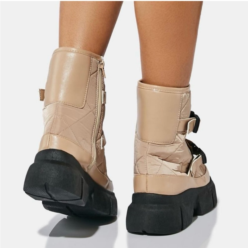 THE AROUND THE WORLD IN A DAY Combat Boots Size 8 - Picture 3 of 11